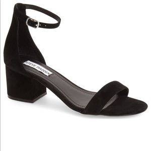 STEVE MADDEN Irenee black suede heels